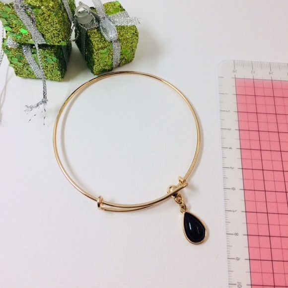 Bracelet - Picture 3 of 3